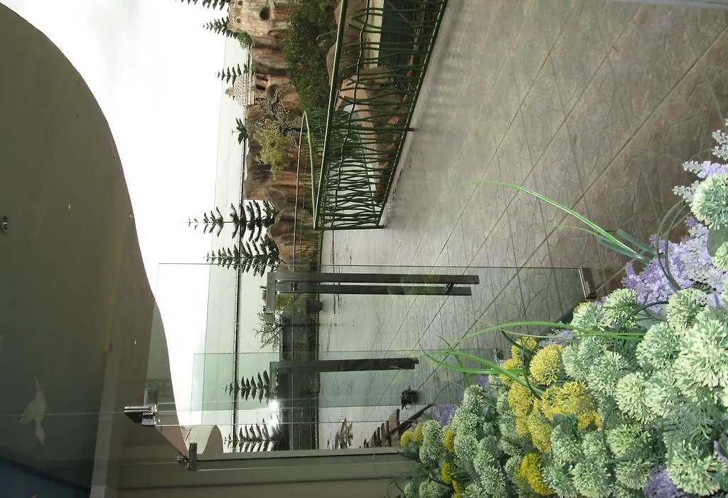 Pohon Inn Hotel-1