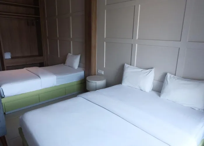 Trix House Malang Hotel